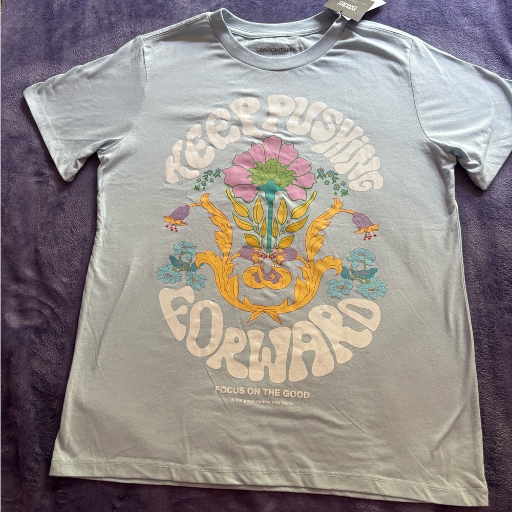 Graphic Tee - Keep Pushing Forward